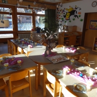 Osterfeier Tafel für das Osterfrühstück